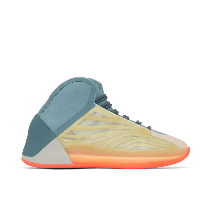 ADIDAS YEEZY QUANTUM HIRES CORAL — Stock 