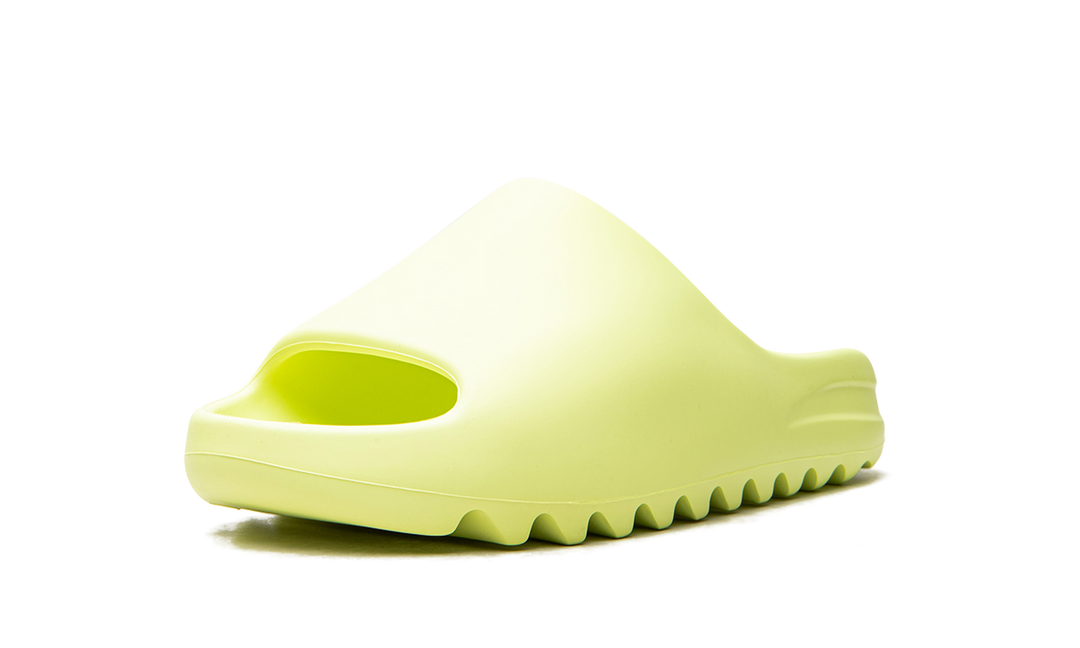 ADIDAS YEEZY SLIDE GLOW GREEN — Stock 