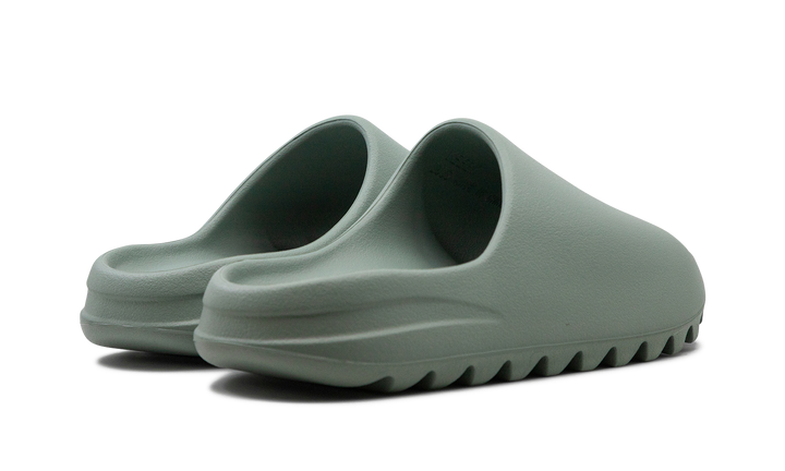 ADIDAS YEEZY SLIDE SALT — Stock 