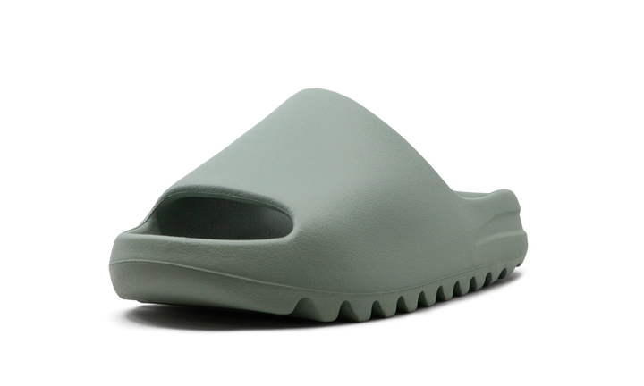 ADIDAS YEEZY SLIDE SALT — Stock 