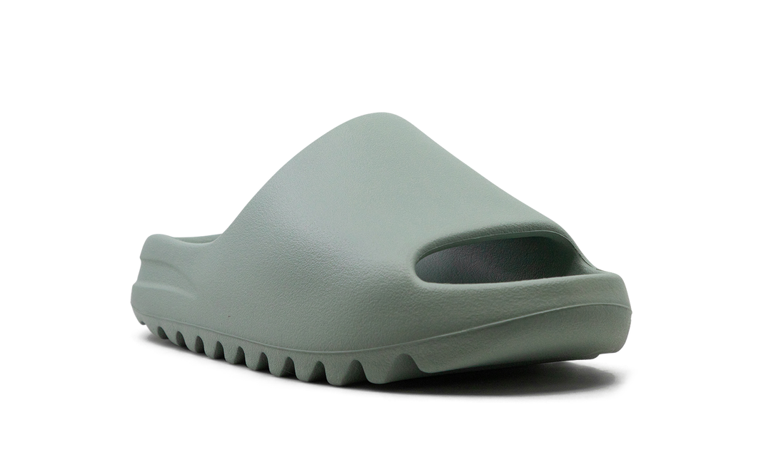 ADIDAS YEEZY SLIDE SALT — Stock 