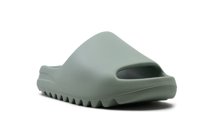 ADIDAS YEEZY SLIDE SALT — Stock 