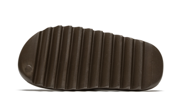 ADIDAS YEEZY SLIDE SOOT 2021 — Stock