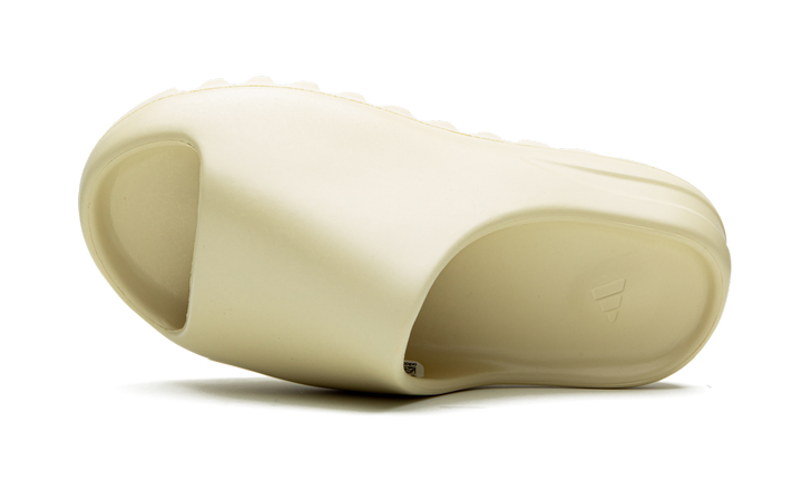 ADIDAS YEEZY SLIDES BONE — Stock 