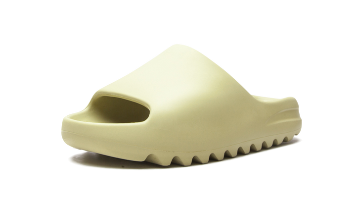 ADIDAS YEEZY SLIDES RESIN 2021 — Stock 