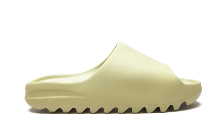 ADIDAS YEEZY SLIDES RESIN 2021 — Stock 